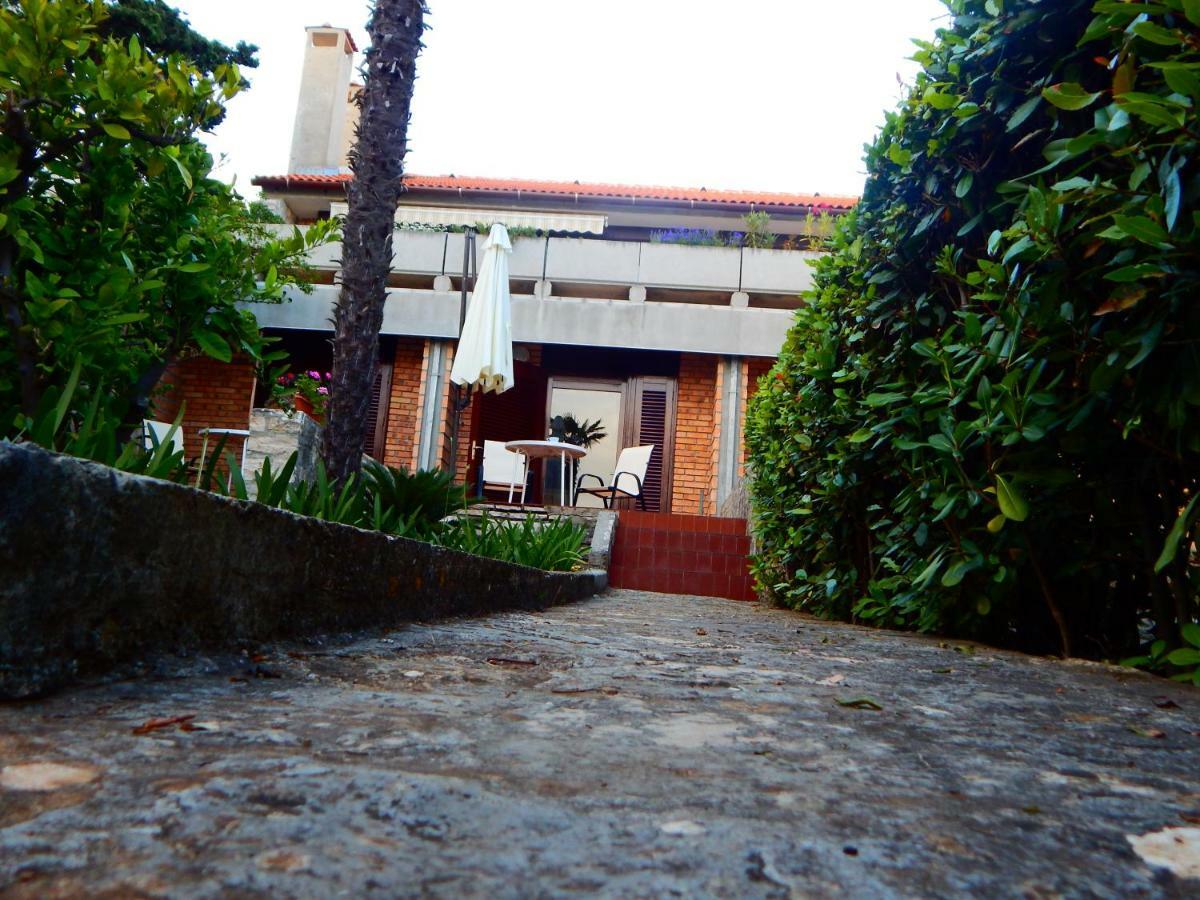 Apartmani Jutro Novalja Exterior foto